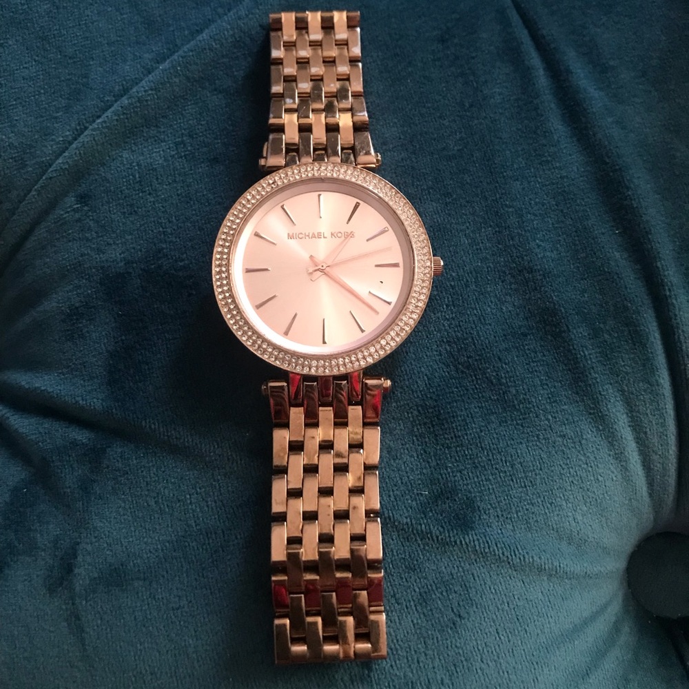 Micheal Kors Rose Gold Watch